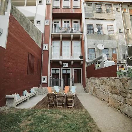 Guest Batalha Garden Apartment Porto